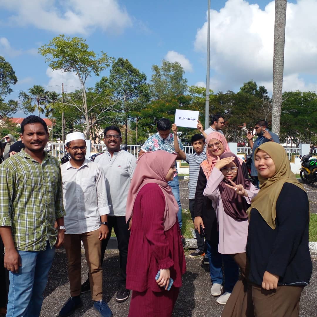 Latihan pengungsian bangunan Blok TTI